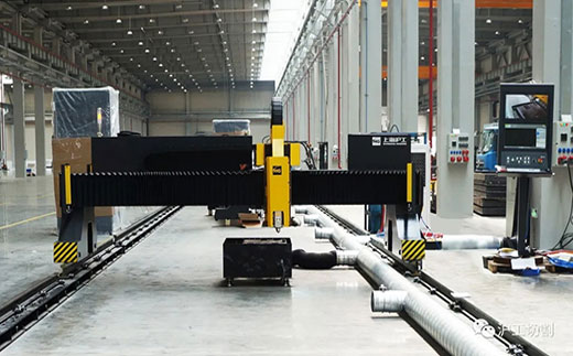 太阳城网址太阳城网址10米大幅面龙门光纤激光切割机有限元优化横梁高配驱动系统