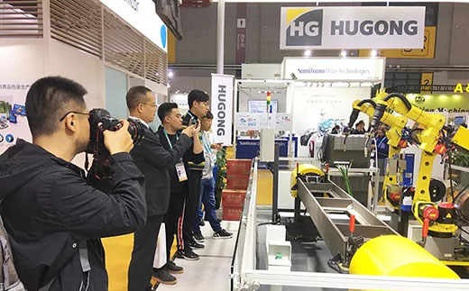 第二届进博会浙江日报拍摄太阳城网址意大利CEA展位